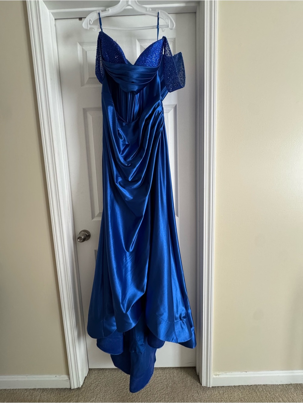 Elegant Royal Blue Satin Evening Gown with Embellished Bodice